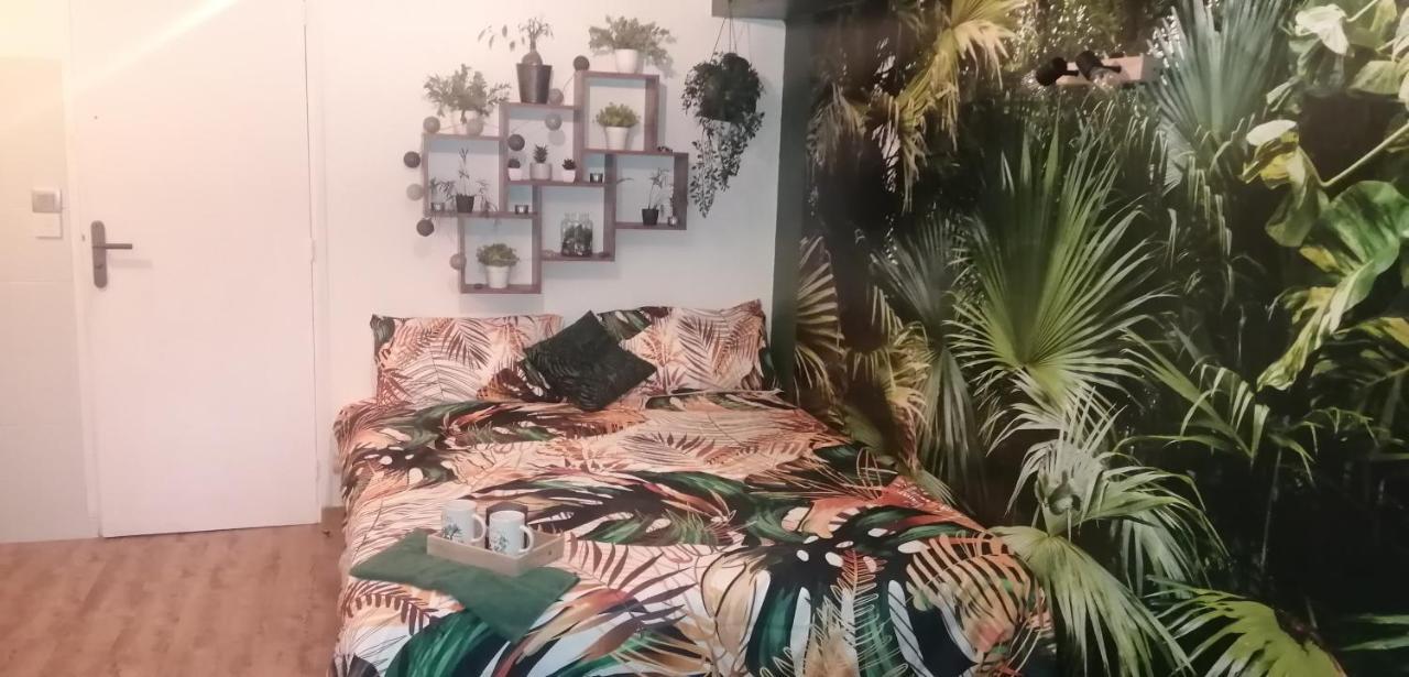 Le Jardin D'Eden Apartman Troarn Kültér fotó